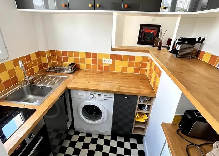 شقة Cozy And Bright Duplex
