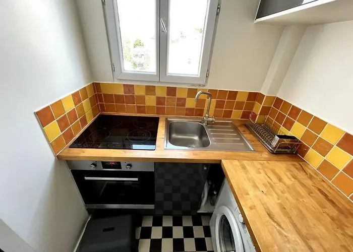 Cozy And Bright Duplex باريس