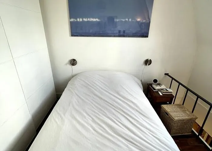 Cozy And Bright Duplex باريس